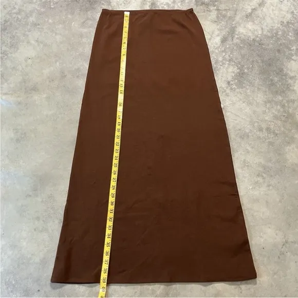 WeWoreWhat Pull on Midi Skirt